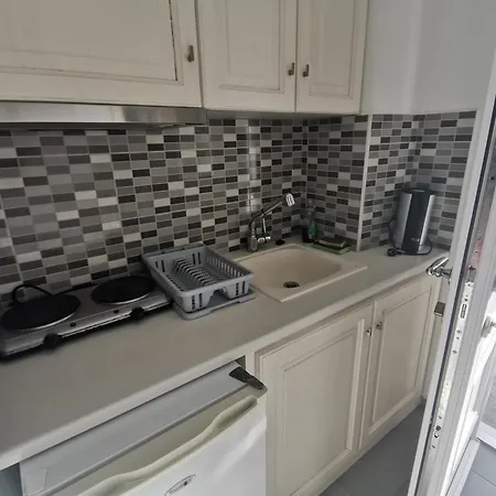 Гостевой дом Vasilis Ornos Mykonos Town